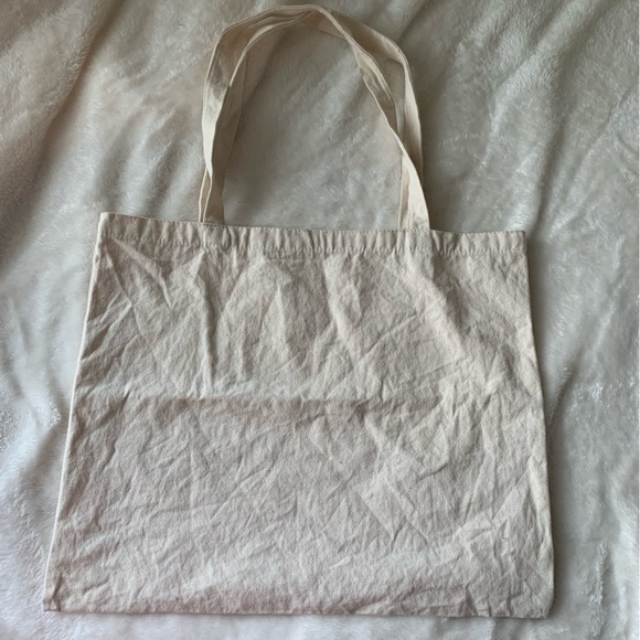 Handbags - tote bag
